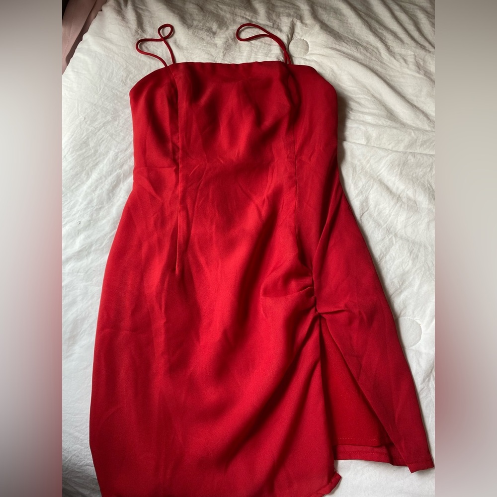 red superdown dress